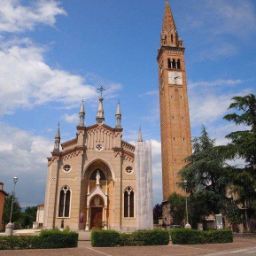 Chiesa parrocchiale di Santa Lucia di Piave